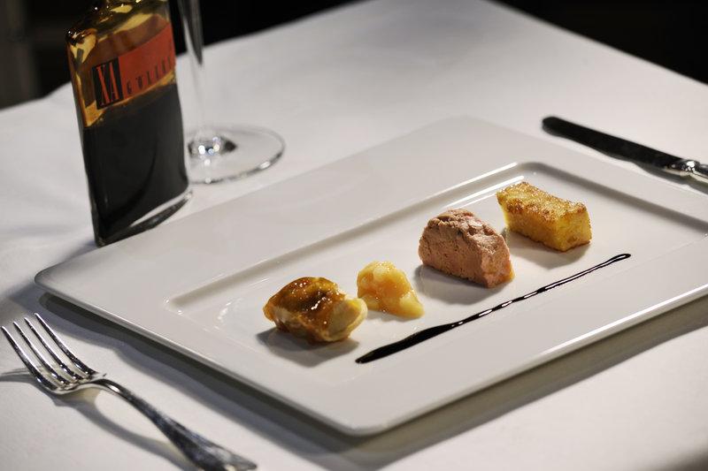 Bentleys House Apartment Lech Restaurant photo